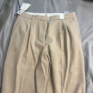 Aritzia effortless pants!! New with tags, never worn!